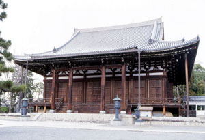 当初、会津藩が陣を置いた金戒光明寺
